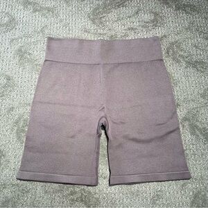 EUC Women's Gilly Hicks Ribbed No Seam Biker Shorts size Medium in Brown